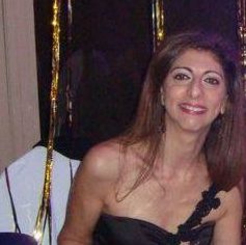 Meet your Posher, Denise